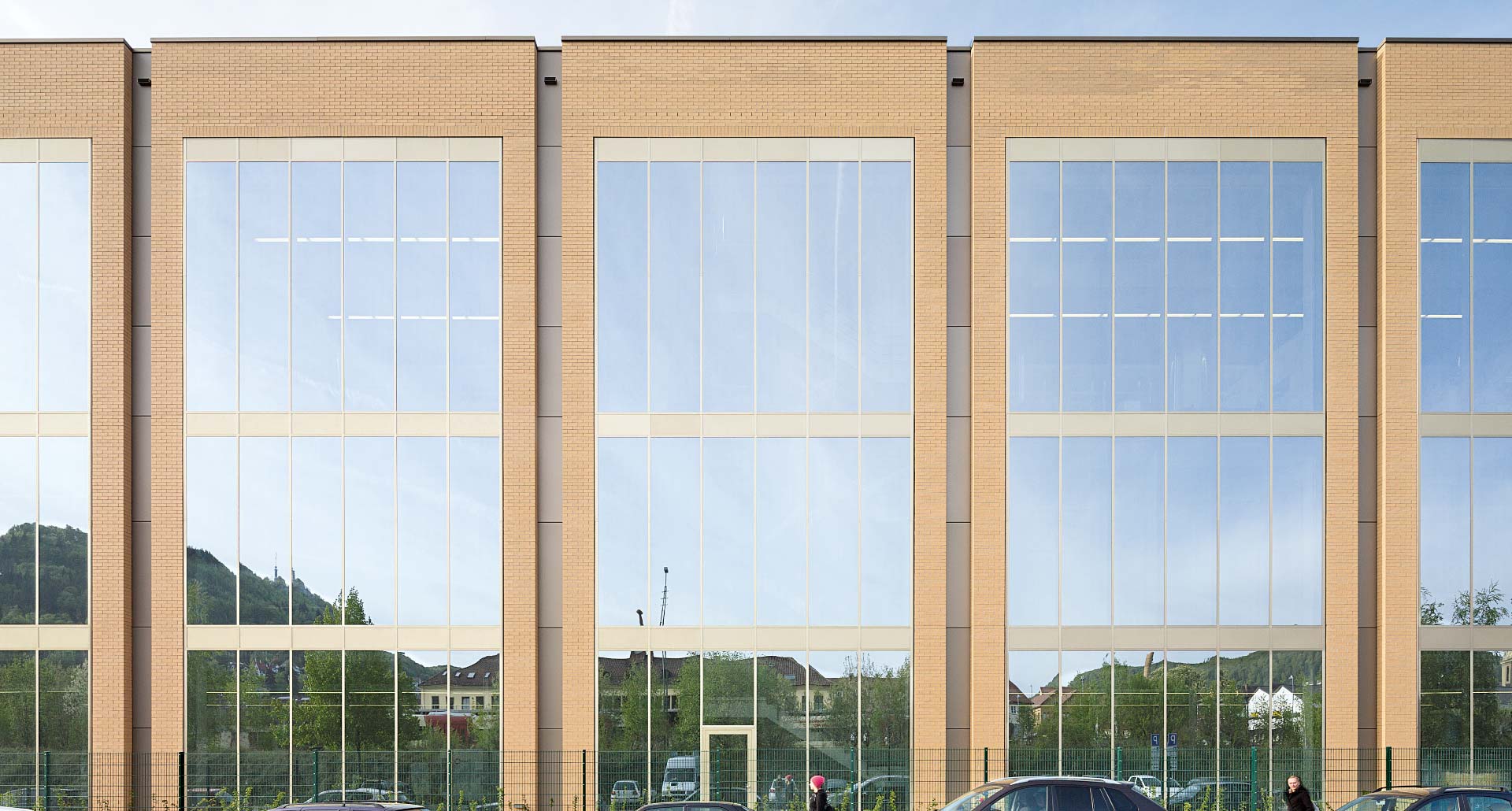 Groz-Beckert Gebäude 34, Maschinenbau- und Produktionshalle